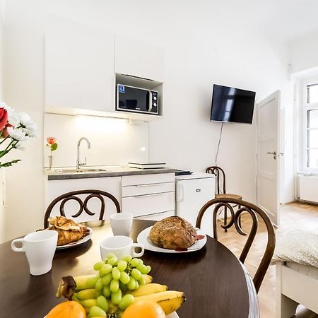 Corbie Downtown Apartment 布达佩斯 外观 照片